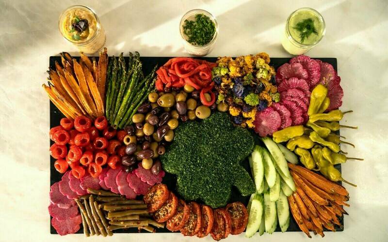 Picture of a platter of vegetables catered by Three Leaf Catering